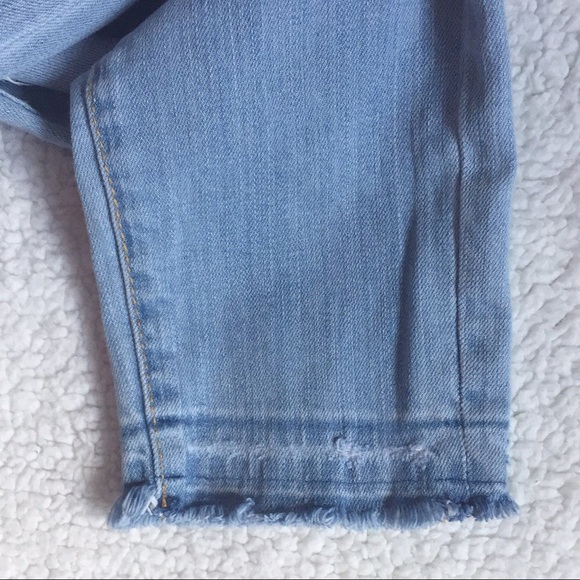 Lucky Brand Ava Mid Rise Light Wash Distressed Skinny Raw Hem Jean, Size 2 - Picture 6 of 6